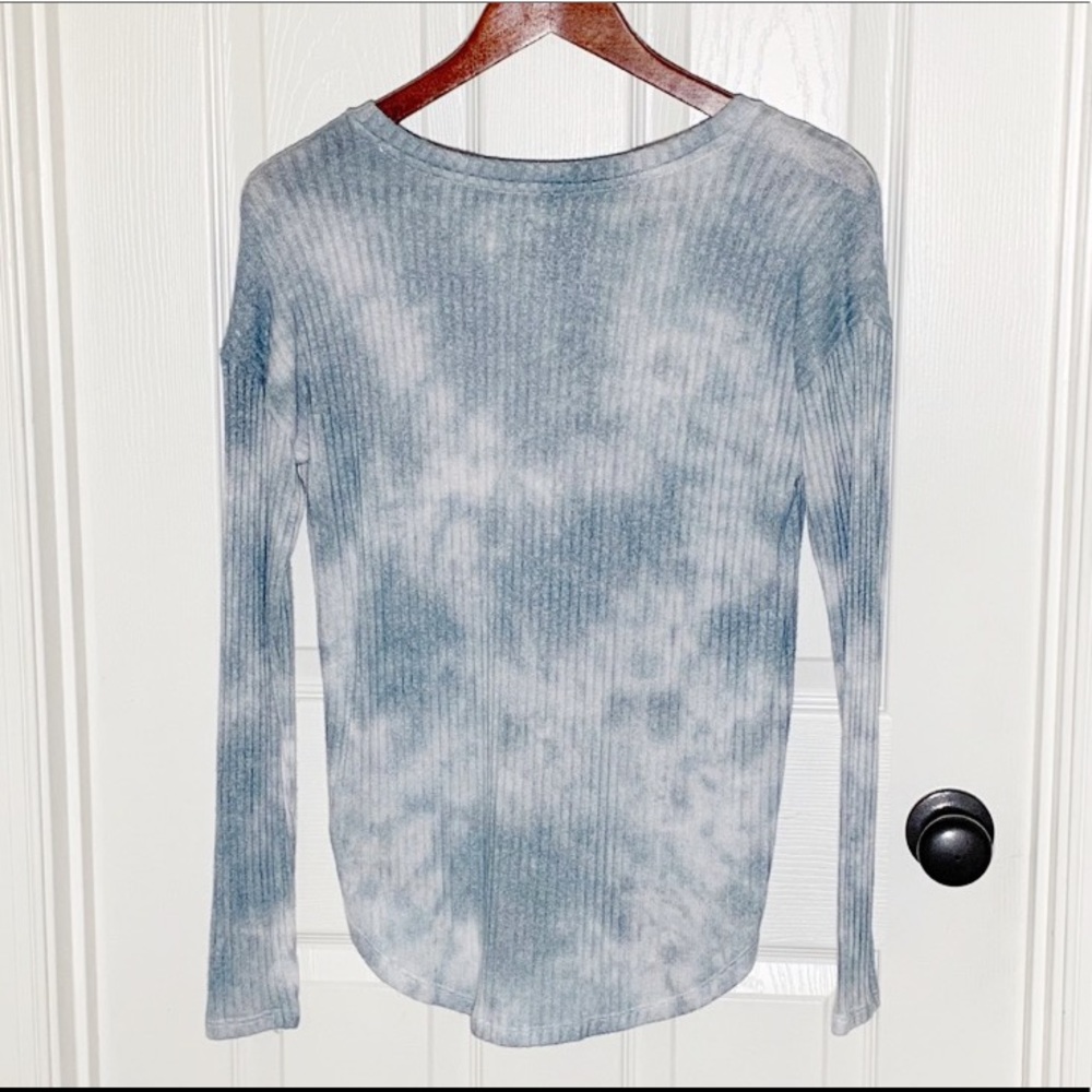 3/$23 American Eagle Soft & Sexy T Sz XS - Picture 4 of 6